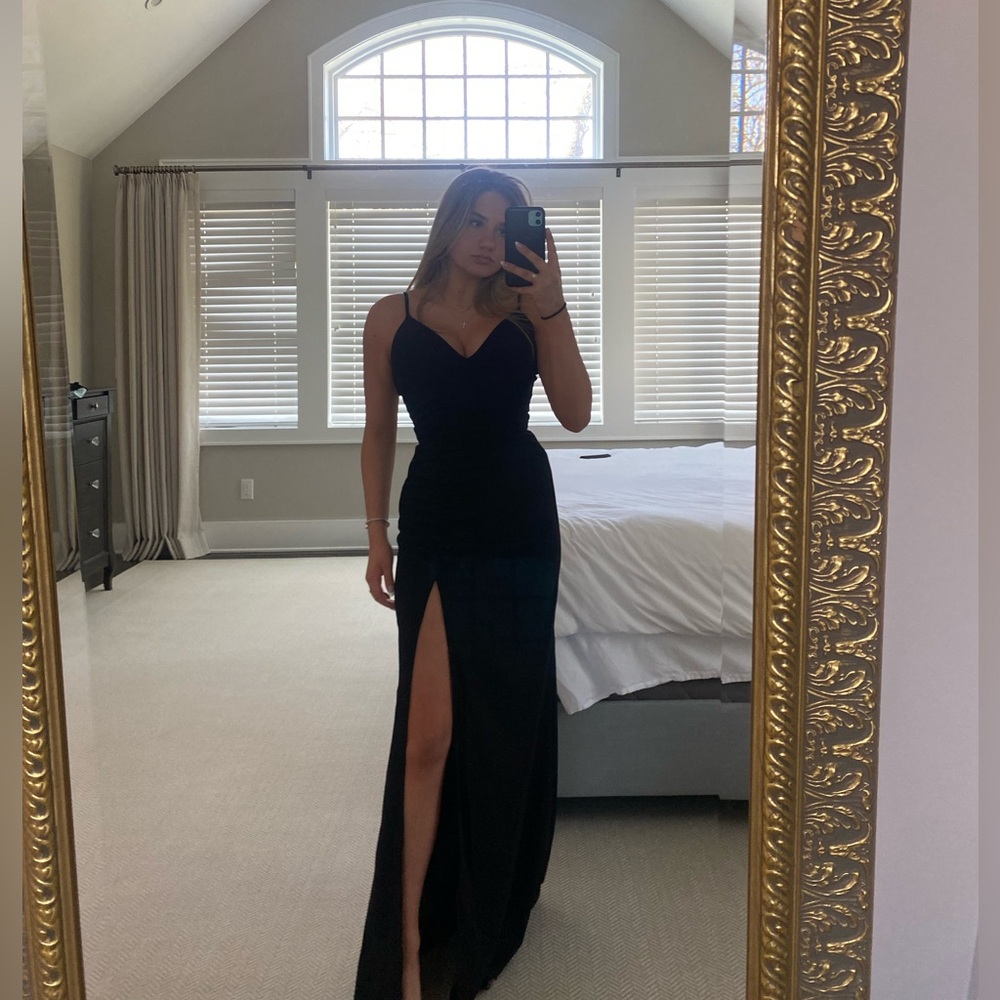 Black Gown/Prom Dress